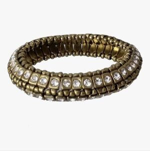 Chico's goldtone and rhinestone "Tanga" bracelet Articulate Elastic 7-8"